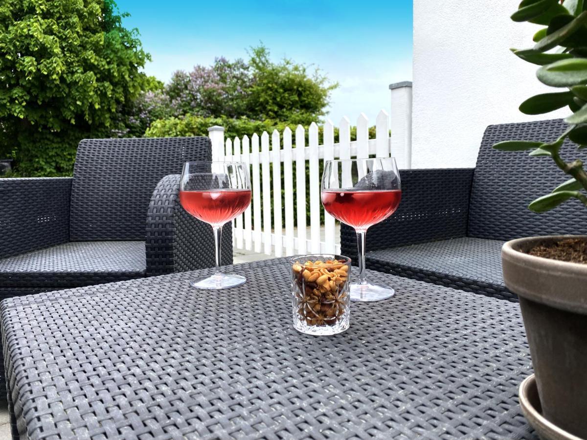 The Beach House Suite Karlslunde ภายนอก รูปภาพ
